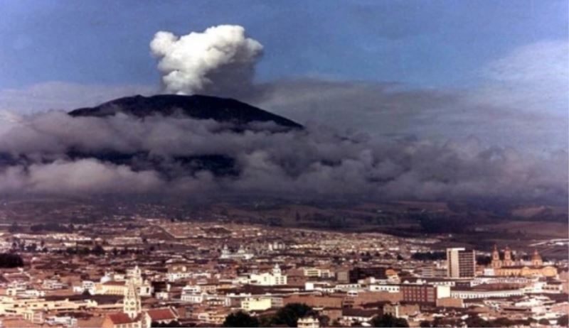 Nevado del Ruiz Yanardağı’nda patlama riski arttı