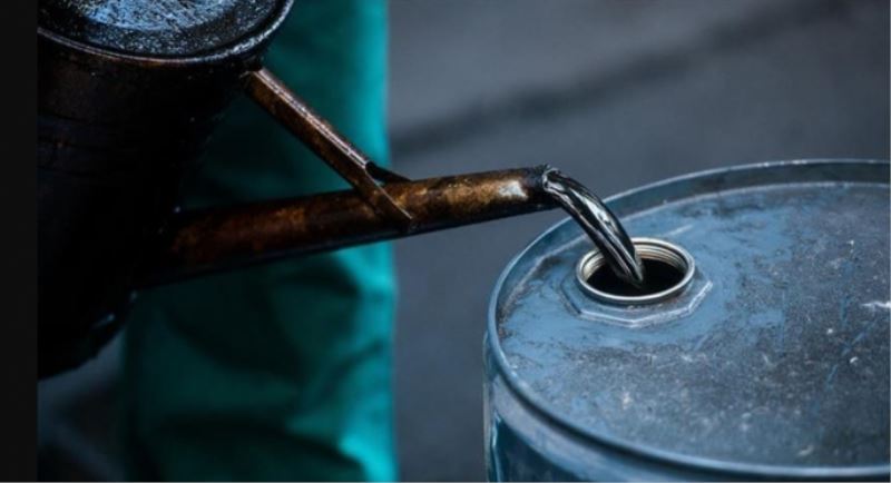 ABD Petrol Fiyatı Tahminini Güncelledi
