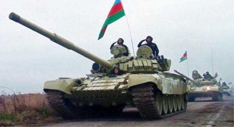 Azerbaycan İran Sınırında Tatbikat Başlattı