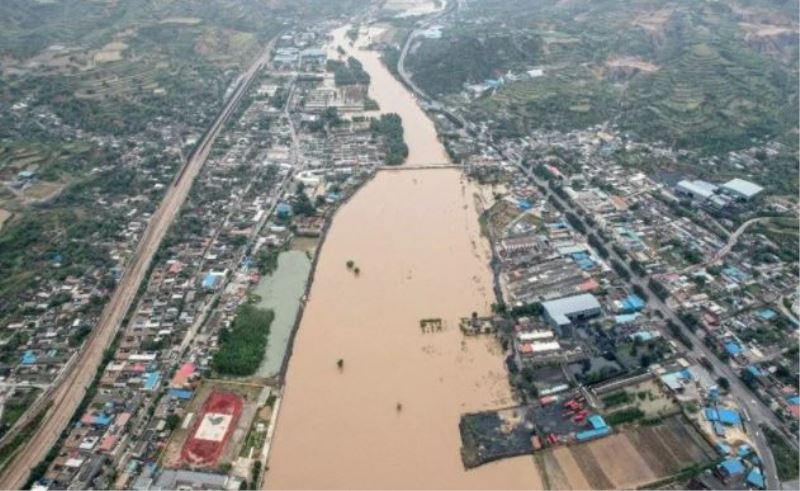 Çin’i Sel Felaketi Sardı: 15 Kişi Öldü