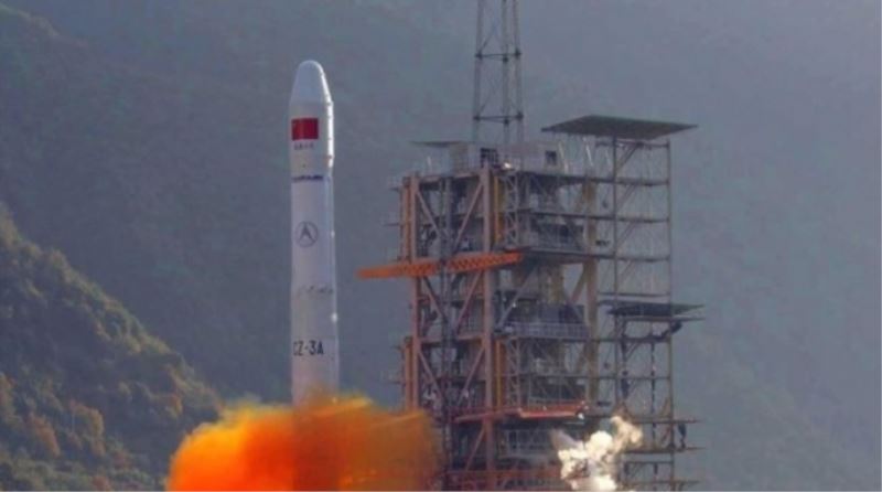 Çin, Yeni Uydusunu Uzaya Fırlattı