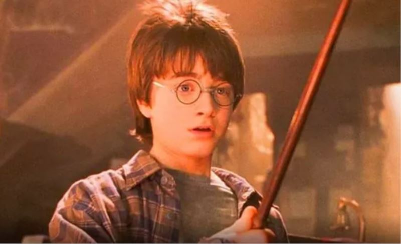 Harry Potter’ın Yıldızı Yönetmenliğe Soyundu