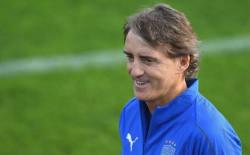 İtalya Milli Takımı Teknik Direktörü Mancini Tarihe Geçti