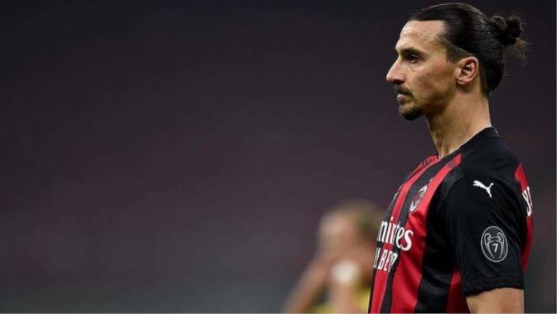 Zlatan Ibrahimovic 1 Yıl Daha Milan’da